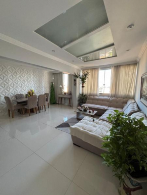 Apartamento com Vista Privilegiada Carnaval Avenida Sete